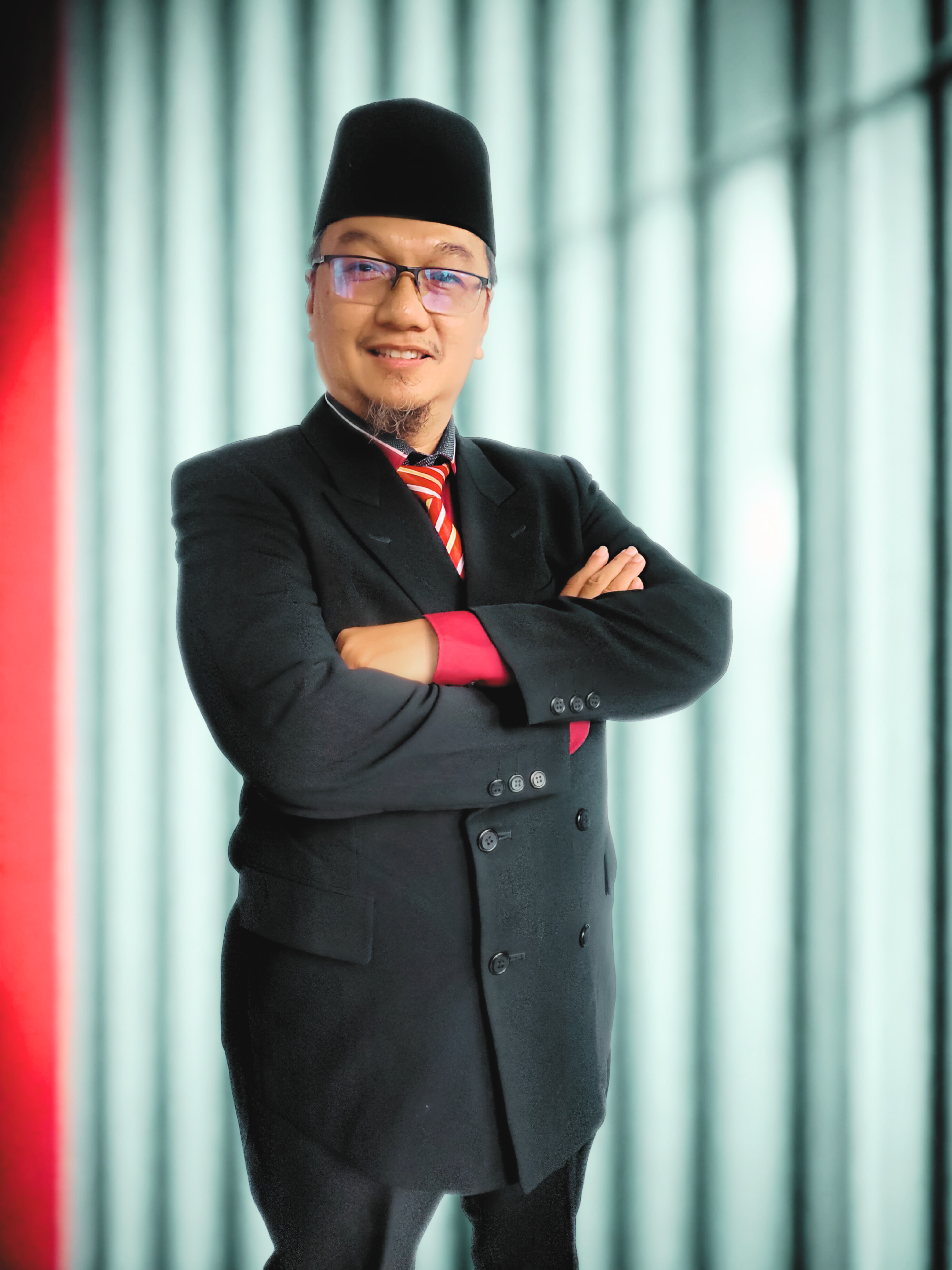 M. Komaru Zaman, M.Pd.